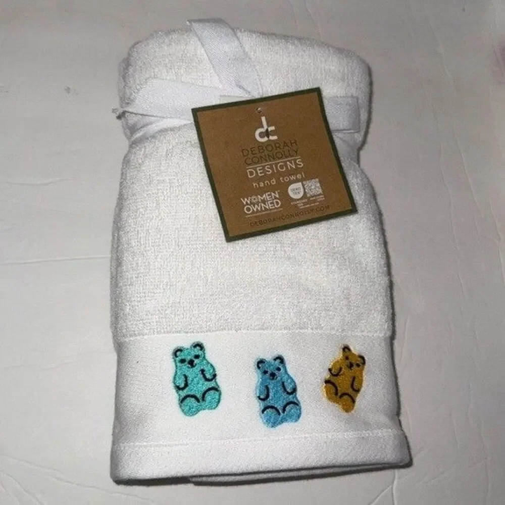 NWT Deborah Connolly 10 Piece Velour Cotton Bath Towel Set White Gummy Bears